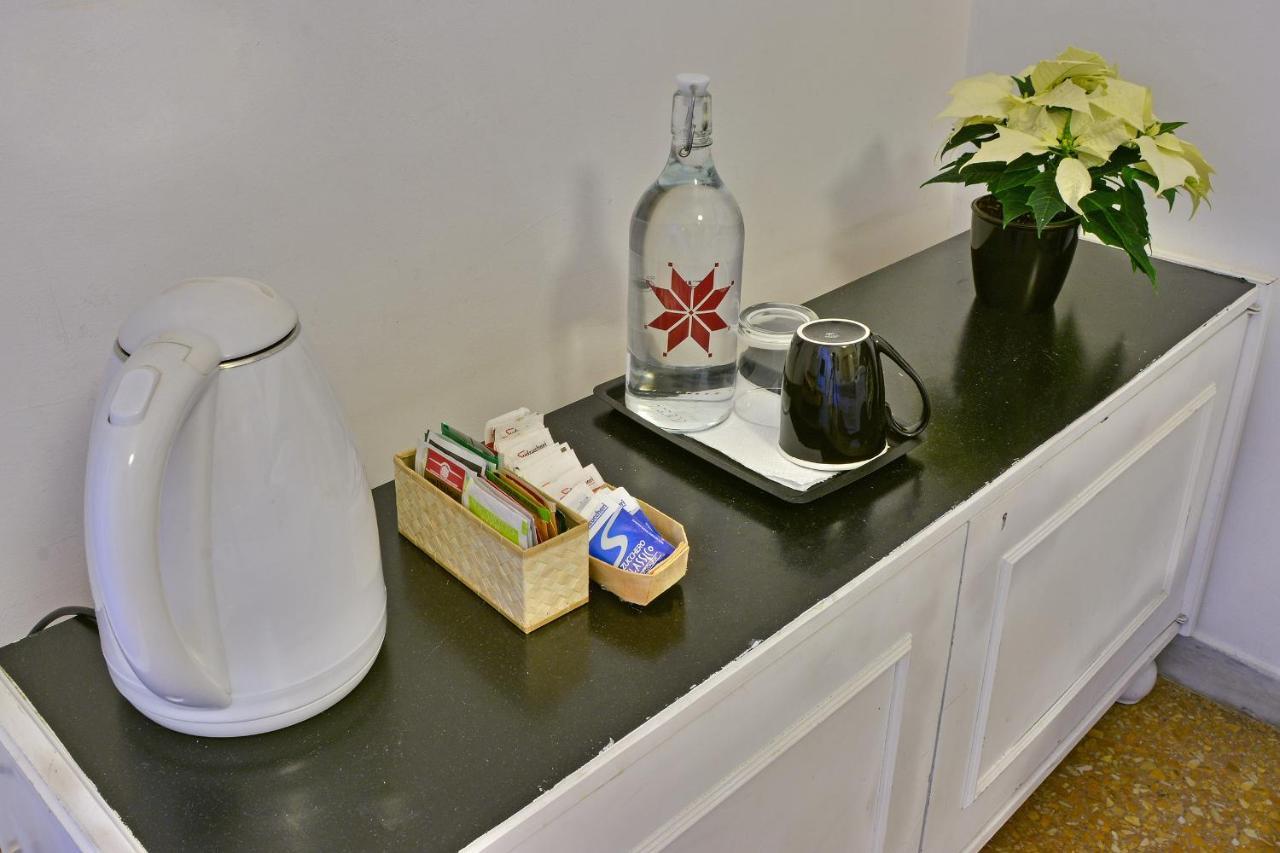 Bed and Breakfast Elion à Rome Extérieur photo
