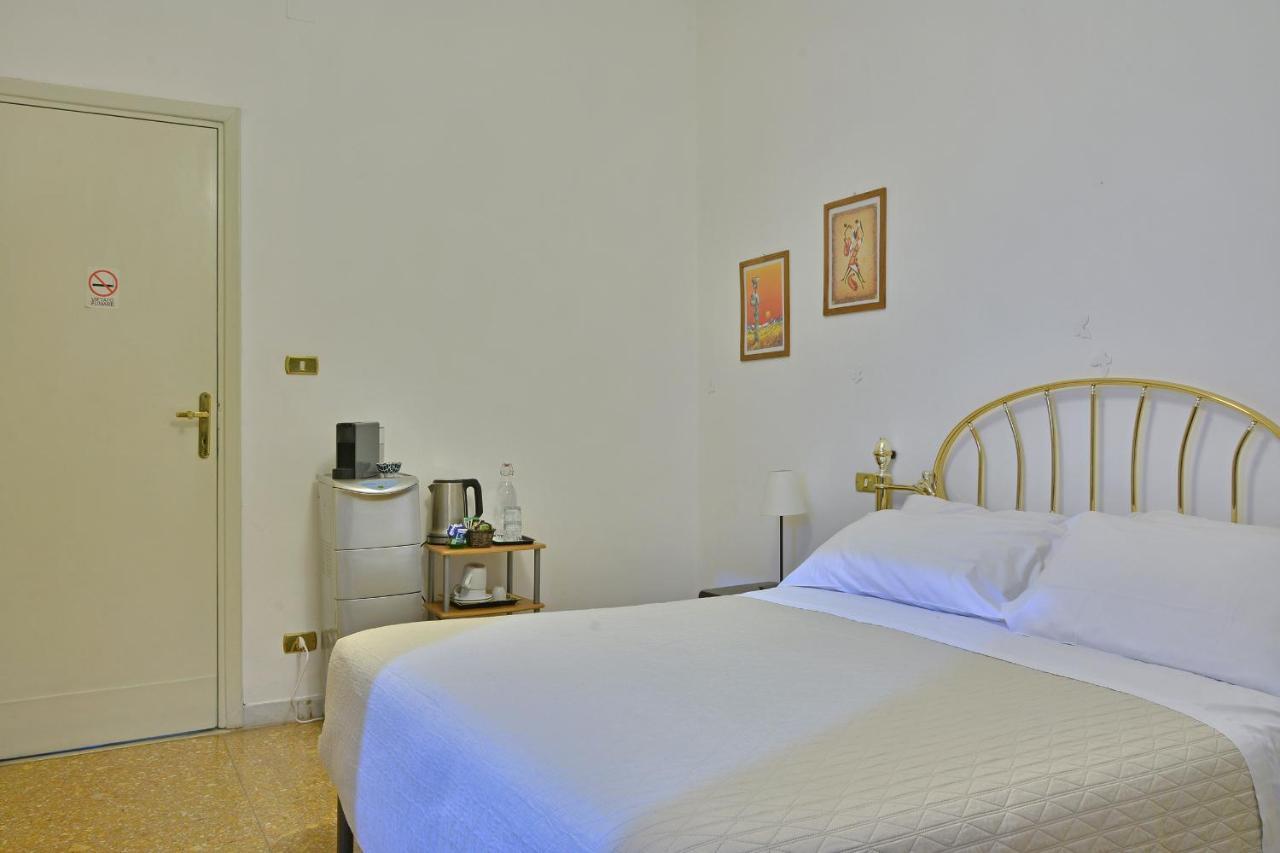 Bed and Breakfast Elion à Rome Extérieur photo